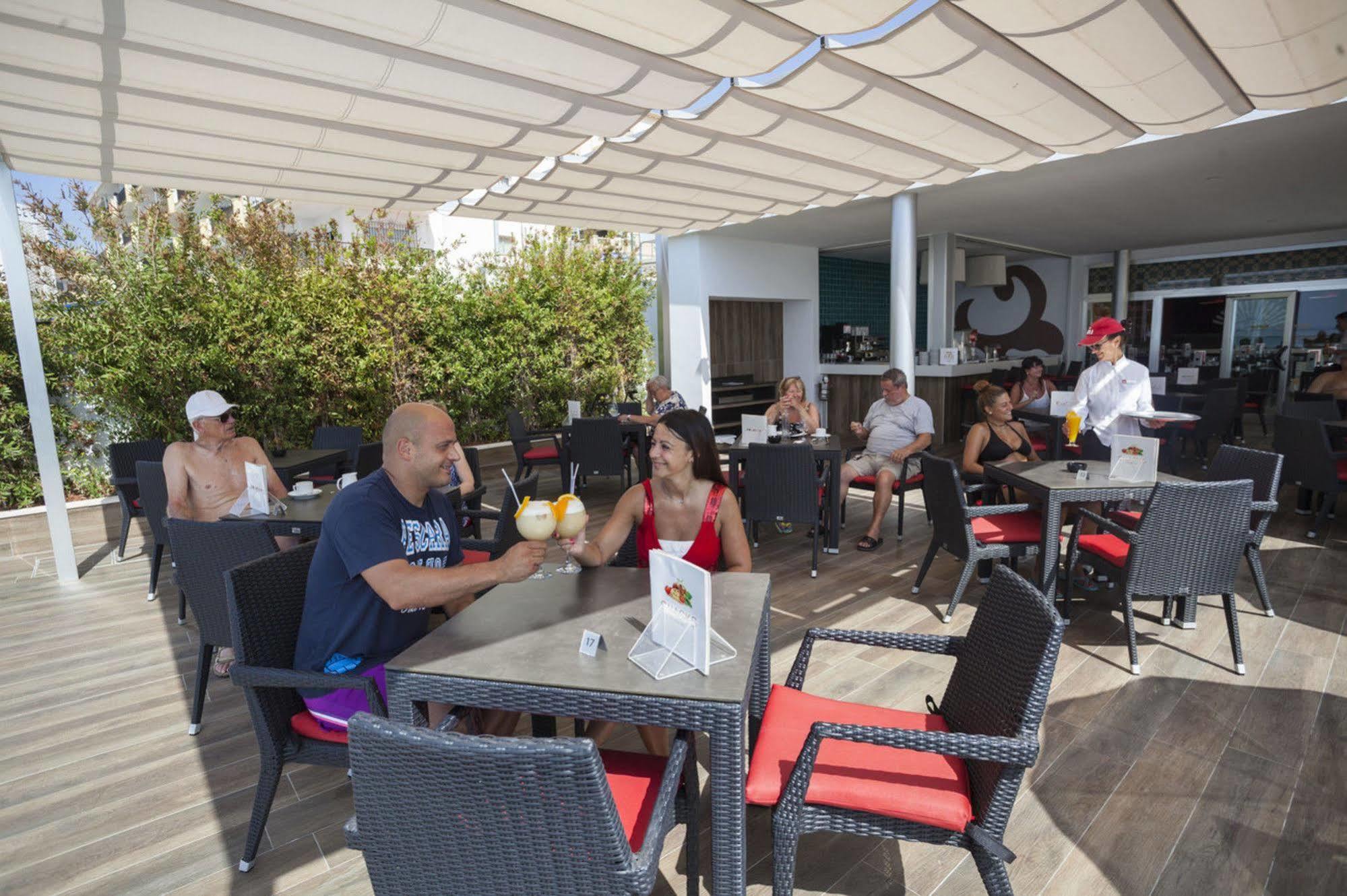 Hotel Riu Monica - Adults Only Нерха Екстериор снимка
